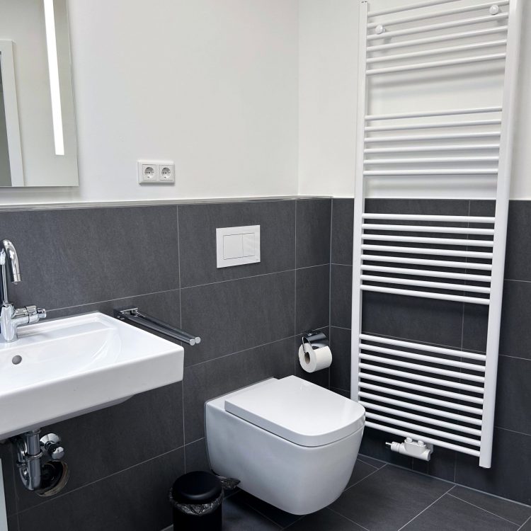 5f5136fc-2d38-4c6d-8651-e89425722988